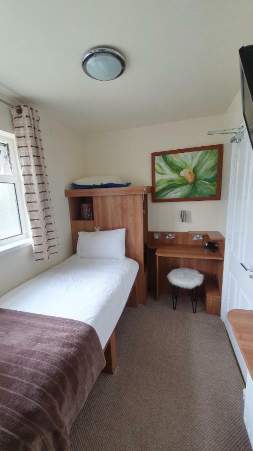 Rose Park House Bed & Breakfast Londonderry Bagian luar foto